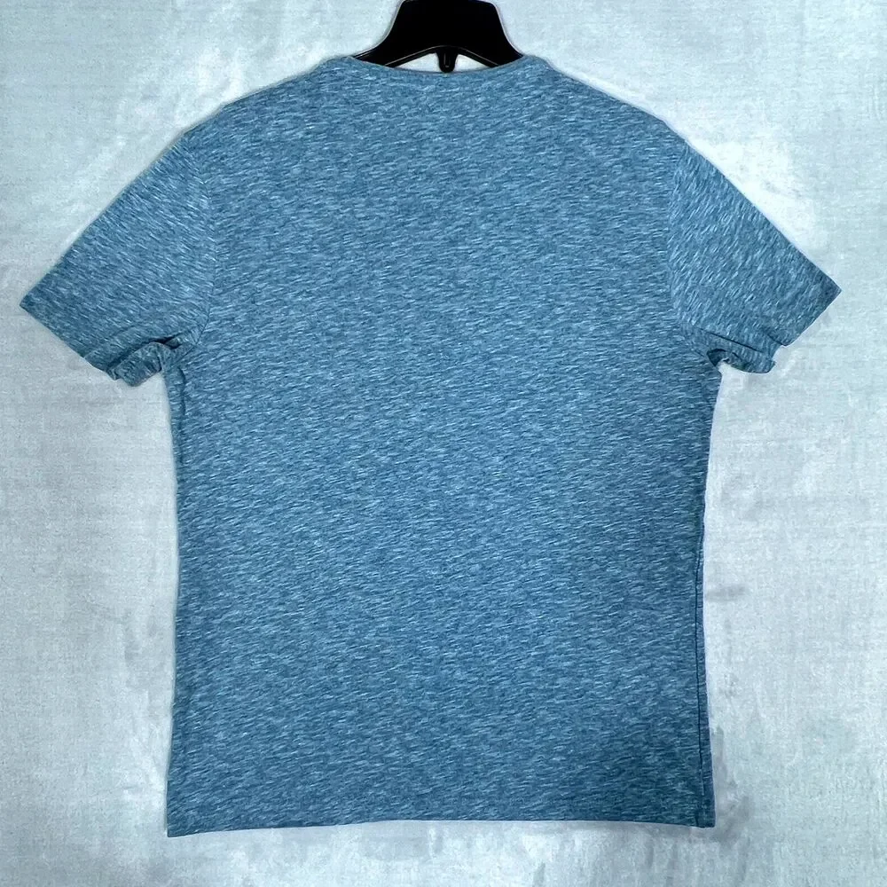 Banana Republic Men’s Soft Graphic Tee Sz Medium Blue Gray Bow & Birds Print
